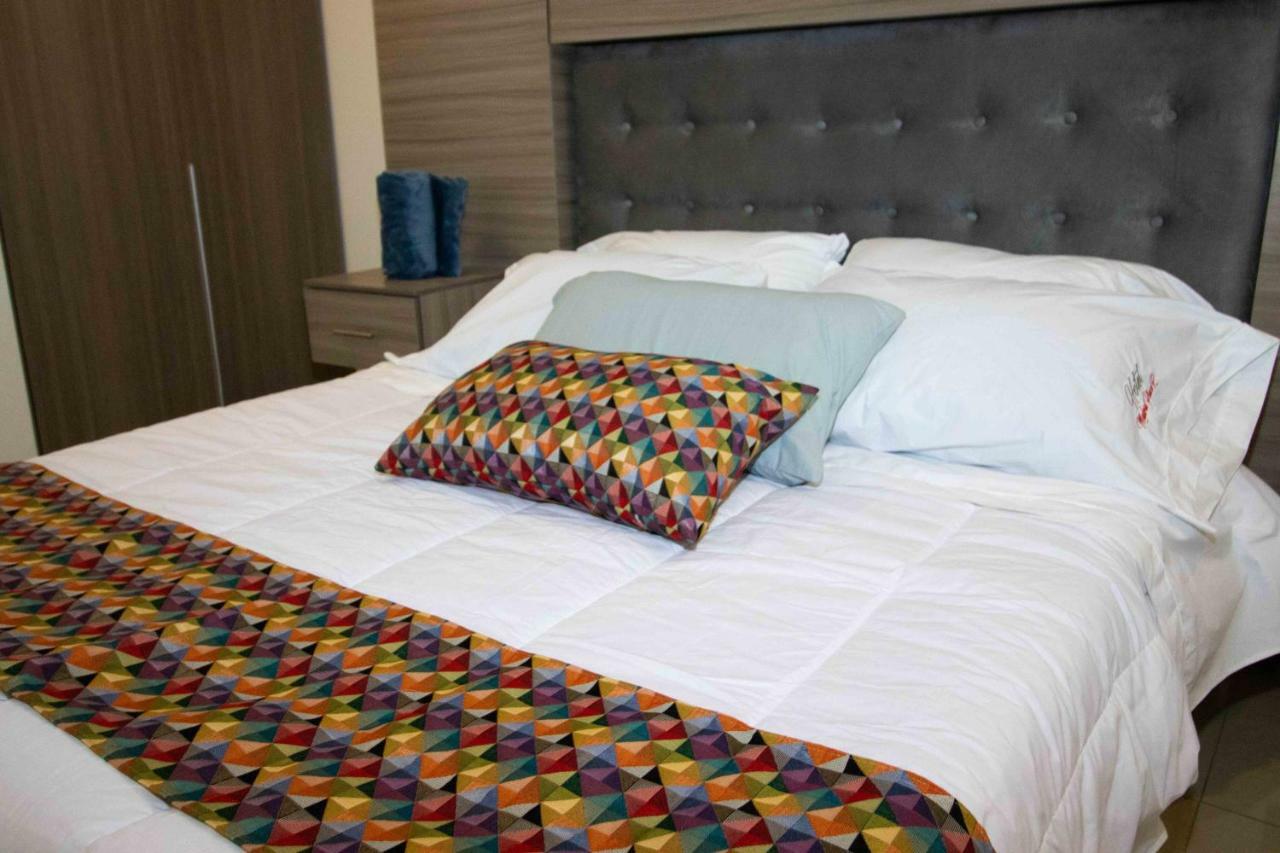 Hotel Madrid Plaza Colombia Zewnętrze zdjęcie